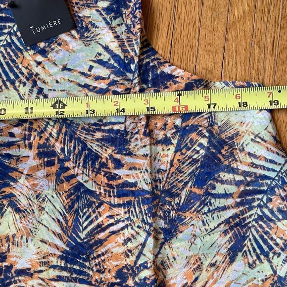 Urban Outfitters Lumiere Sleeveless Tunic Top Size Small NWT - Picture 4 of 6